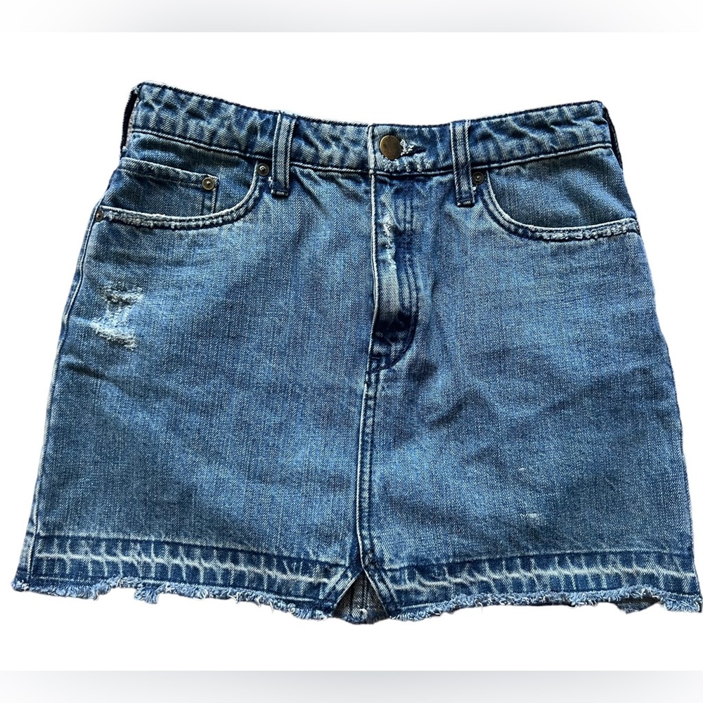 Free People Denim Mini Skirt Size 2 Women's Blue Distressed Raw Hem Boho